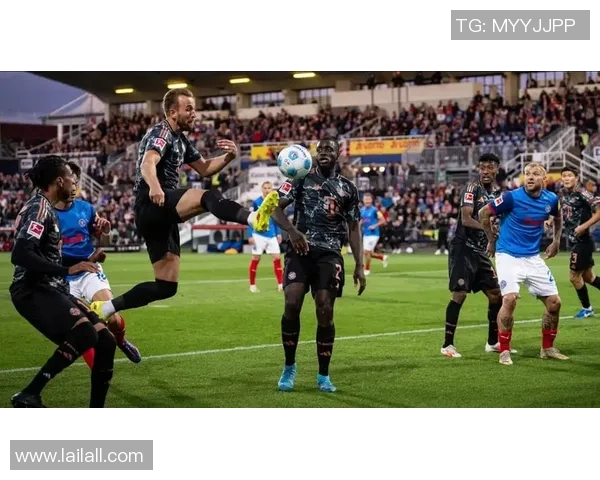 基尔对阵拜仁的比赛比分预测及分析展望